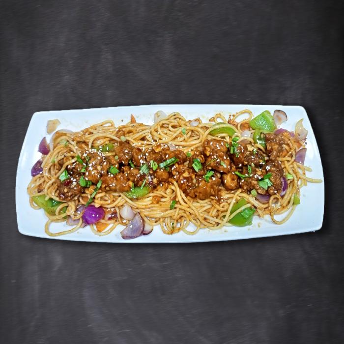 Spicy Noodles With General Tso's Chicken